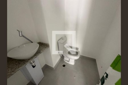 Lavabo de apartamento à venda com 3 quartos, 73m² em Vila Pindorama, Barueri
