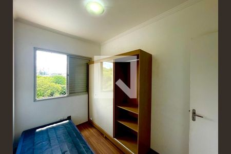 Quarto 1 de apartamento para alugar com 3 quartos, 79m² em C Brasil (jd P Dutra, Guarulhos