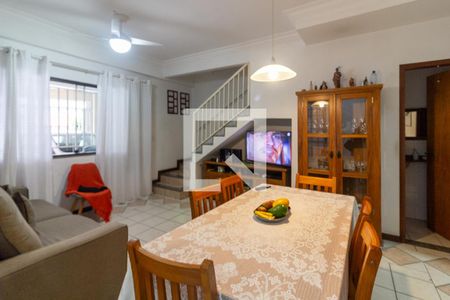 Sala de casa à venda com 2 quartos, 75m² em Jardim Umuarama, São Paulo