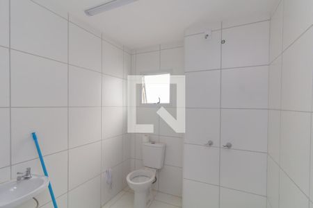 Banheiro de apartamento à venda com 1 quarto, 34m² em Cidade Nova São Miguel, São Paulo