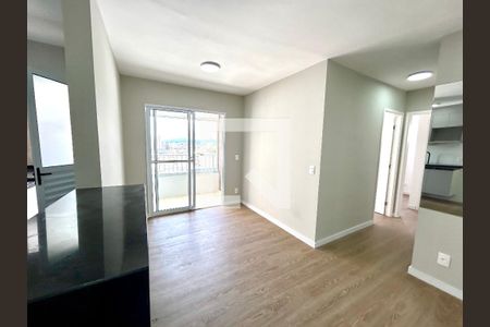 Sala de apartamento para alugar com 2 quartos, 55m² em Vila das Bandeiras, Guarulhos