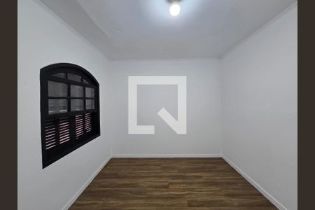 Suíte de casa à venda com 2 quartos, 130m² em Vila das Palmeiras, Guarulhos