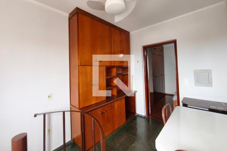Corredor - Quartos de apartamento à venda com 3 quartos, 110m² em Jardim Aurelia, Campinas