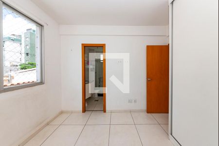 Suíte de apartamento para alugar com 3 quartos, 100m² em Caiçara-adelaide, Belo Horizonte