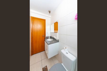 Banheiro da Suíte de apartamento para alugar com 3 quartos, 100m² em Caiçara-adelaide, Belo Horizonte