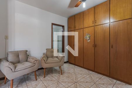 Suíte de casa para alugar com 5 quartos, 238m² em Morro Santana, Porto Alegre