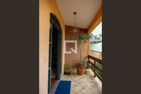 Porta de entrada de casa à venda com 3 quartos, 260m² em Jardim dos Camargos, Barueri