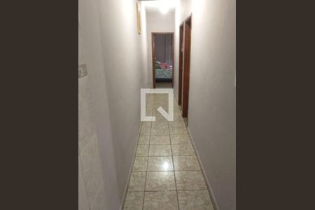 Corredor de casa à venda com 5 quartos, 200m² em Jardim Peri, São Paulo