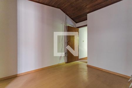 Quarto 2 de casa à venda com 2 quartos, 86m² em Petrópolis, Porto Alegre