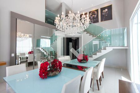 Sala de casa para alugar com 4 quartos, 300m² em Jardim Karaíba, Uberlândia