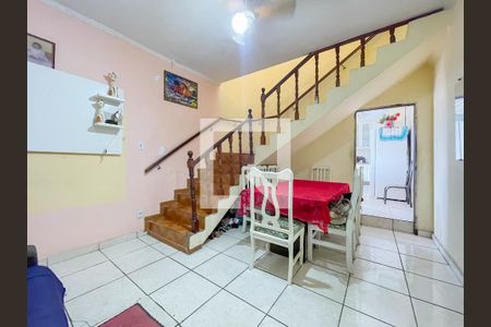 Sala de casa para alugar com 4 quartos, 250m² em Jardim Roberto, Osasco