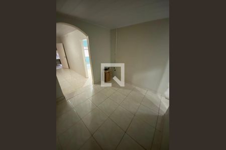 Sala de casa para alugar com 3 quartos, 139m² em Alto Boqueirão, Curitiba