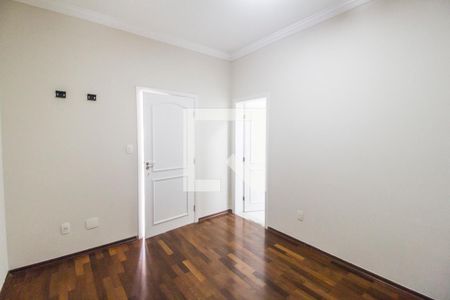 Suíte de casa de condomínio para alugar com 4 quartos, 436m² em Alphaville, Santana de Parnaíba