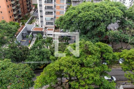 Vista da Sala de apartamento para alugar com 2 quartos, 98m² em Alphaville, Santana de Parnaíba
