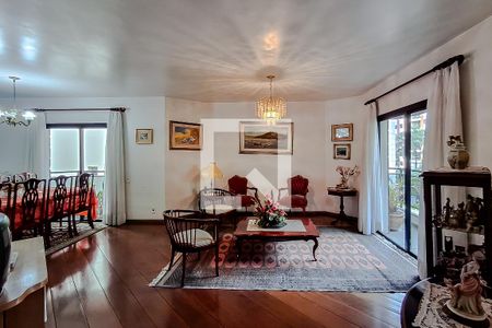 Sala de apartamento à venda com 3 quartos, 142m² em Vila Monumento, São Paulo