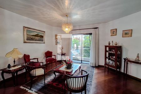 Sala de apartamento à venda com 3 quartos, 142m² em Vila Monumento, São Paulo