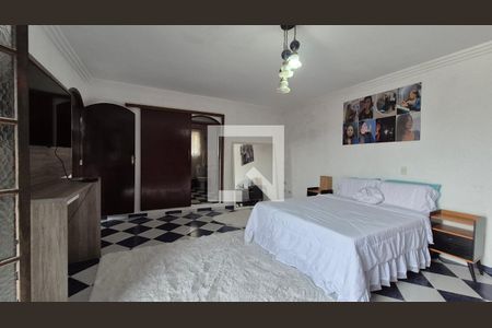 Quarto de casa à venda com 3 quartos, 180m² em Jardim Santo André CDHU, Santo André
