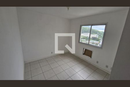 Quarto de apartamento para alugar com 3 quartos, 80m² em Alvarez, Nova Iguaçu