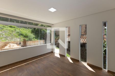 Sala 1 de casa de condomínio à venda com 3 quartos, 332m² em Arvoredo, Nova Lima