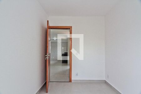 Quarto 1 de apartamento à venda com 2 quartos, 44m² em Vila Mangalot, São Paulo