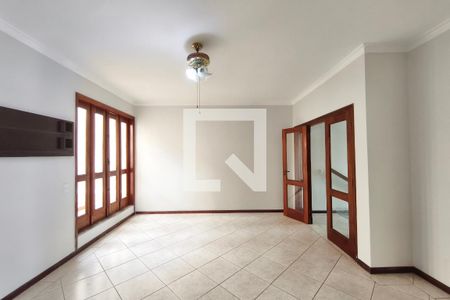 Sala de casa para alugar com 4 quartos, 300m² em Jardim Guarani, Campinas