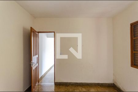 Quarto 1 de casa para alugar com 1 quarto, 40m² em Jardim Guarani, São Paulo