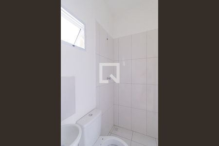 Banheiro de casa para alugar com 1 quarto, 28m² em Jardim Ana Estela, Carapicuíba