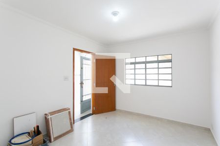 Sala de casa para alugar com 1 quarto, 40m² em Jardim Itapemirim, São Paulo