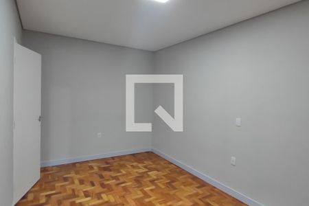 Quarto 2 de casa à venda com 4 quartos, 160m² em Osvaldo Cruz, São Caetano do Sul