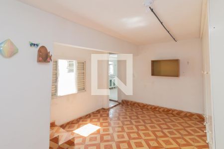 Quarto de casa para alugar com 1 quarto, 70m² em Cidade Antônio Estêvão de Carvalho, São Paulo