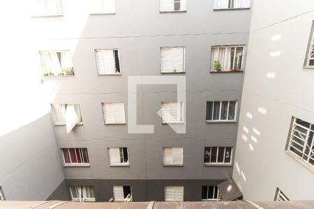 Vista do Quarto 1 de apartamento à venda com 2 quartos, 45m² em Conjunto Residencial José Bonifácio, São Paulo