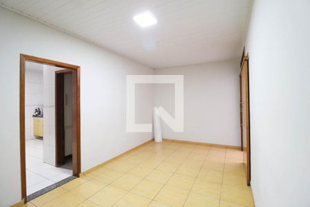 Casa para alugar com 2 quartos, 120m² em Vila Medeiros, São Paulo