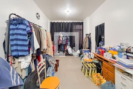 Sala e Quarto de kitnet/studio à venda com 1 quarto, 28m² em Sé, São Paulo