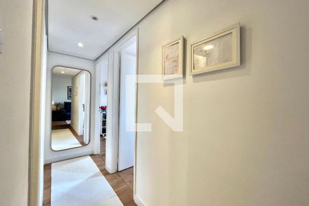 Corredor de apartamento à venda com 3 quartos, 69m² em Jardim Oriental, São Paulo
