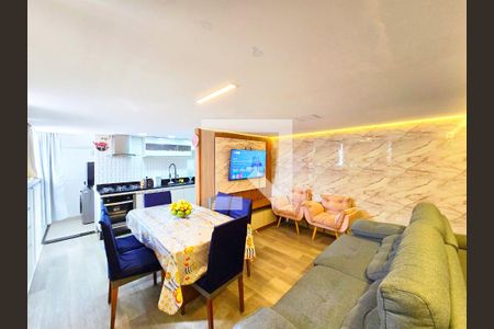 Sala de apartamento para alugar com 2 quartos, 63m² em Parque Cecap, Guarulhos