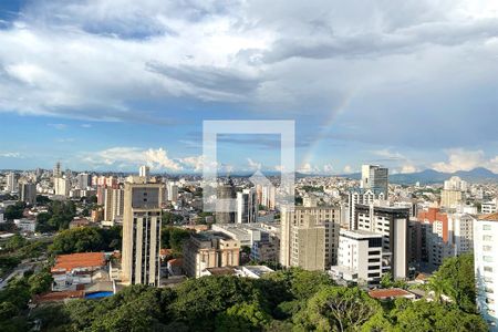 Vista da Sala de kitnet/studio à venda com 1 quarto, 45m² em Santa Efigênia, Belo Horizonte