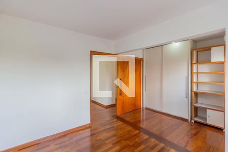 Quarto 1 de apartamento para alugar com 3 quartos, 120m² em Alto de Pinheiros, São Paulo