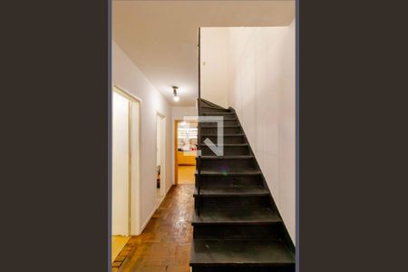 Casa à venda com 3 quartos, 185m² em Jardim Santa Emilia, São Paulo