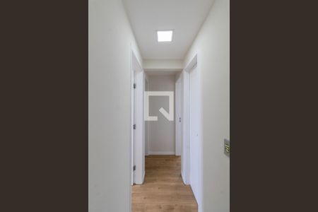 Corredor de apartamento para alugar com 3 quartos, 62m² em Cidade Líder, São Paulo