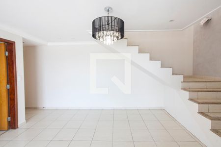 Sala de apartamento para alugar com 3 quartos, 193m² em Santa Mônica, Uberlândia