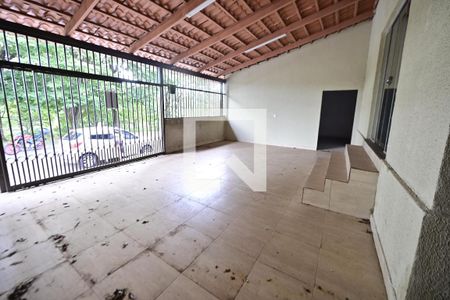 Casa para alugar com 3 quartos, 276m² em Residencial Campos Dourados, Goiânia