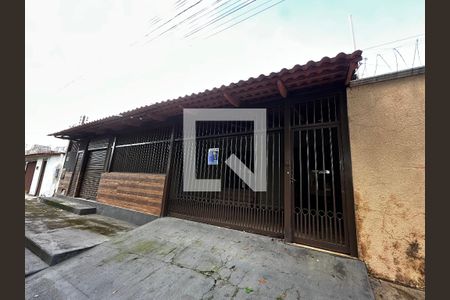 Casa para alugar com 3 quartos, 276m² em Residencial Campos Dourados, Goiânia