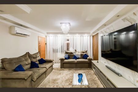 Sala de casa à venda com 4 quartos, 350m² em Vila Londrina, São Paulo