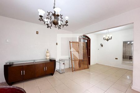Sala de casa para alugar com 4 quartos, 350m² em Jardim Maria Adelaide, São Bernardo do Campo