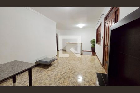 Sala de casa para alugar com 4 quartos, 353m² em Indaiá, Belo Horizonte