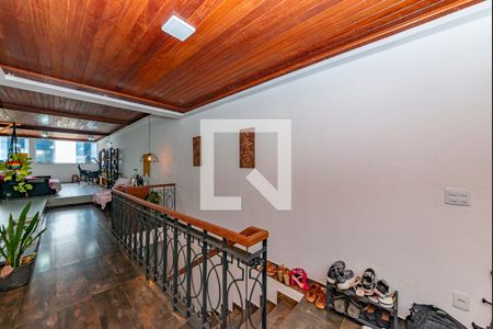 Sala 1 de casa à venda com 5 quartos, 360m² em Barreiro, Belo Horizonte