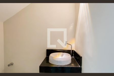 Lavabo de casa à venda com 3 quartos, 144m² em Jardim Piratininga, São Paulo
