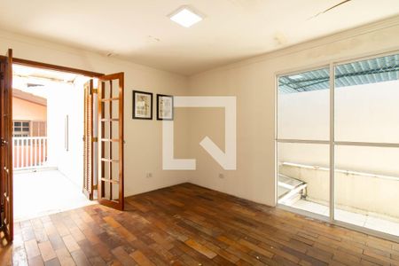 Quarto 2 de casa à venda com 3 quartos, 400m² em Vila Augusta, Guarulhos