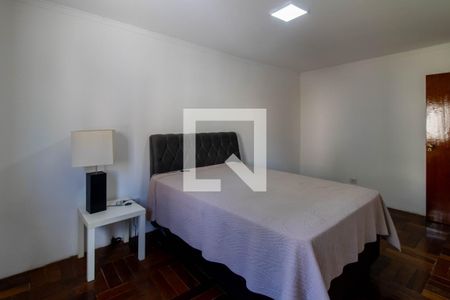 Quarto 2 de casa à venda com 3 quartos, 400m² em Vila Augusta, Guarulhos