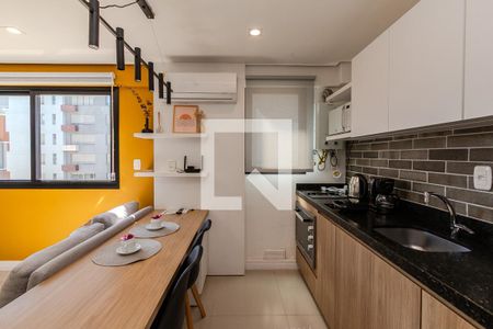 Sala/Cozinha de kitnet/studio para alugar com 1 quarto, 25m² em Farroupilha, Porto Alegre